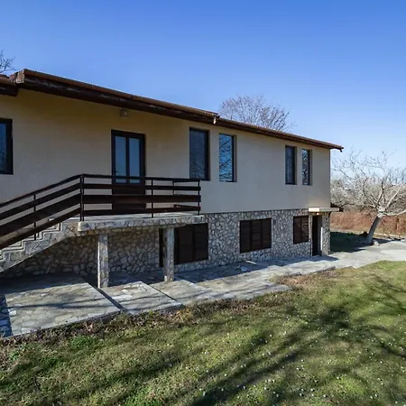 Стаи За Гости- Вила Искра1 * Byala (Varna)
